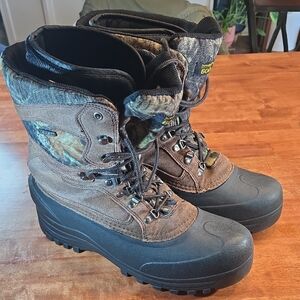Bushmaster Thinsulate Winter Hunter Hiking Boots